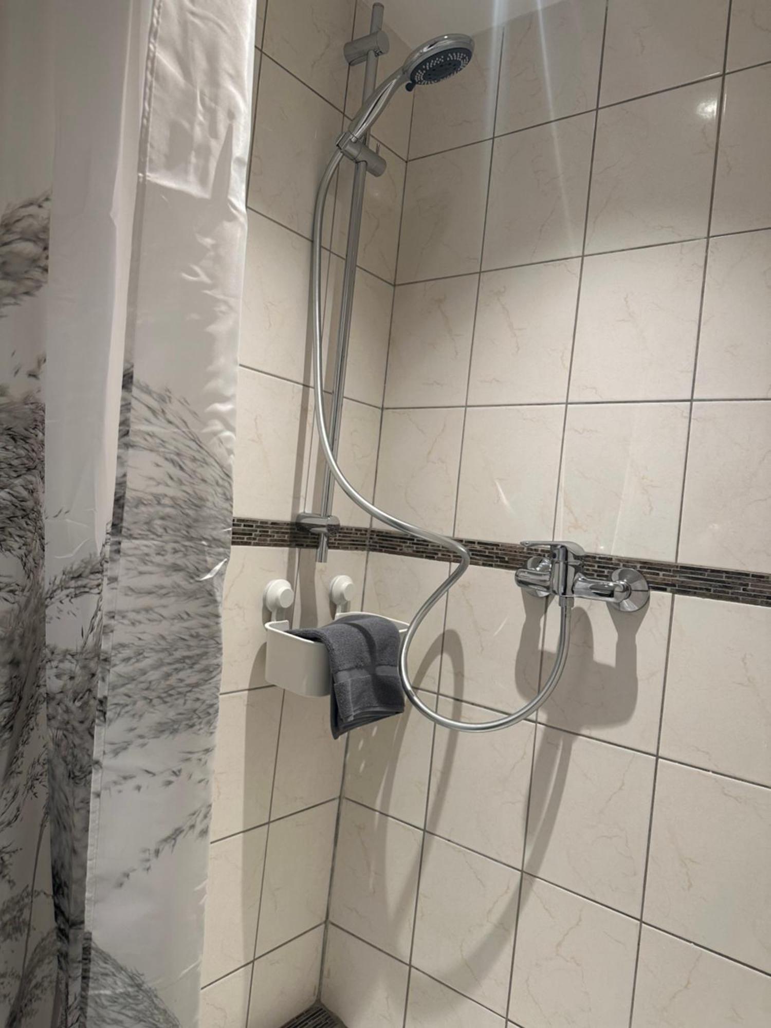 Appartamento Urlaub Im Historischen Muellerhaus, Dachgiebel Lubecca Esterno foto